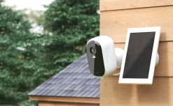 Arlo Essential solcellepanel til overvåkningskamera, hvitt
