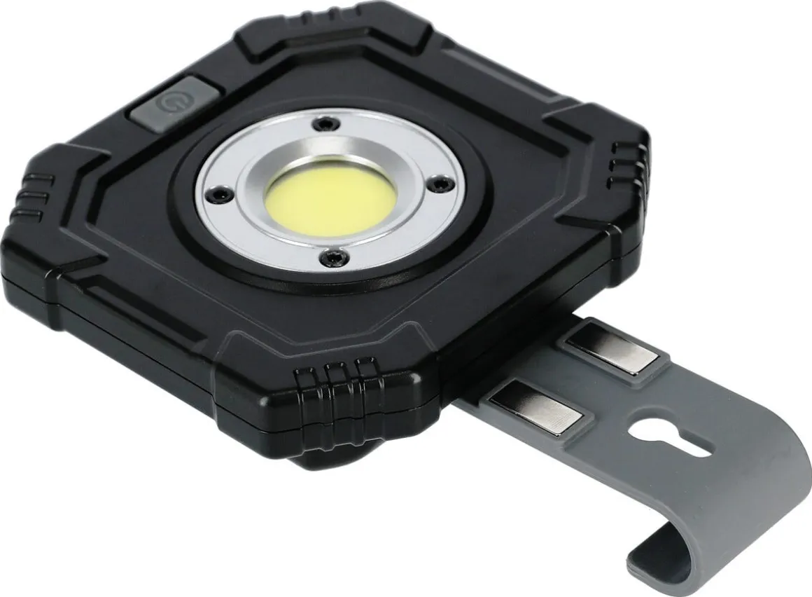 Batteridrevet LED-arbeidslampe med magnet og krok