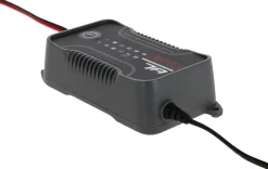 Batterilader 7 A for 12V / 24 V, Cocraft
