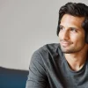 Belkin SoundForm Isolate trådløse hodetelefoner over ear