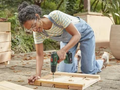 Bosch EasyDrill 18V-40, drill med 2 batterier