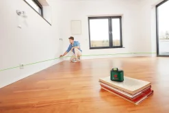 Bosch UniversalLevel 360 linjelaser med stativfeste