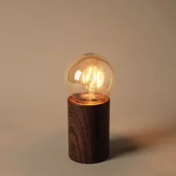 Deco bordlampe E27 metall med mørk treaktig fot, Northlight