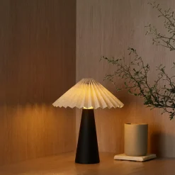 Dimbar bordlampe, bærbar og oppladbar
