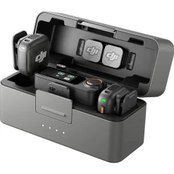 DJI Mic 3 trådløst mikrofonsystem (2 TX + 1 RX + ladeetui)