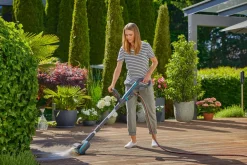 Gardena AquaBrush Set 18 V batteridrevet terrassevasker