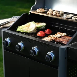 Gassgrill med 4 brennere, sidebord og grillvogn