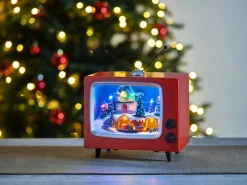 Juleby, tv med lys og musikk