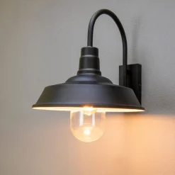 Konstsmide Trapani utelampe med skjerm IP44