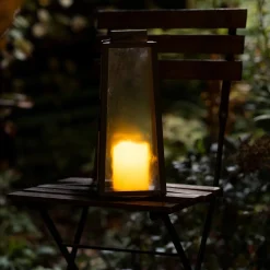 Northlight solcellelykt, klassisk lykt med kubbelys