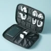 Oppbevaringsveske til kabler og powerbank, M