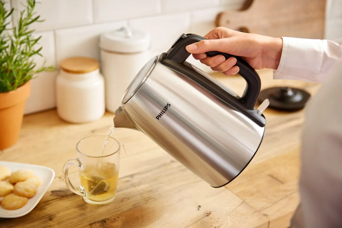 Philips Viva Collection HD9351/90 vannkoker 1,7 liter