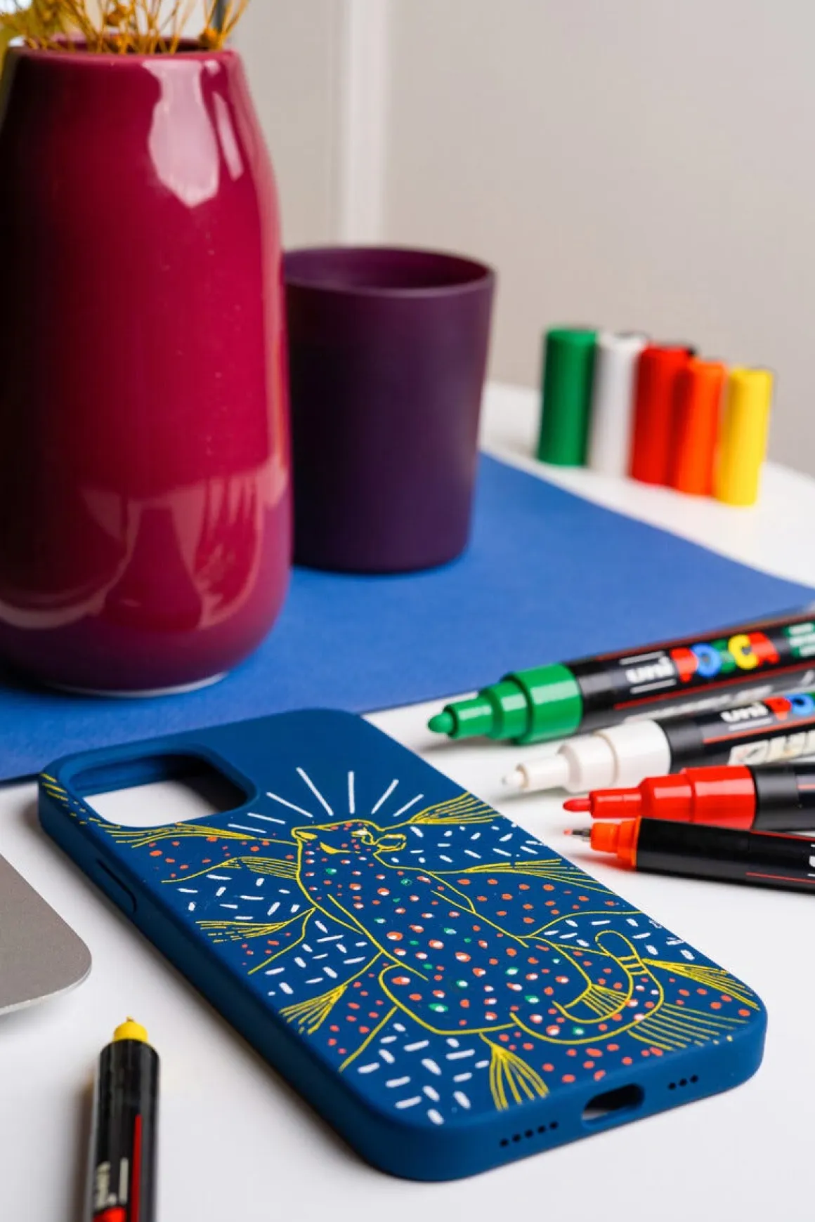 Posca PC-5M merkepenn, basisfarger, 8-pakning, 1,8–2,5 mm