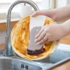 Rengjøringsskrape i plast for fuger og hjørner
