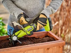 Ryobi jordfreser RY18HCA-0 One+ 18 V, batteridrevet