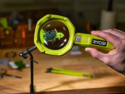 Ryobi RML4-0 forstørrelsesglass med lys 4 V USB Lithium