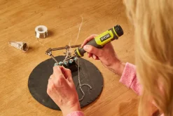 Ryobi RSI4-0 batteridrevet loddepenn 4 V USB Lithium