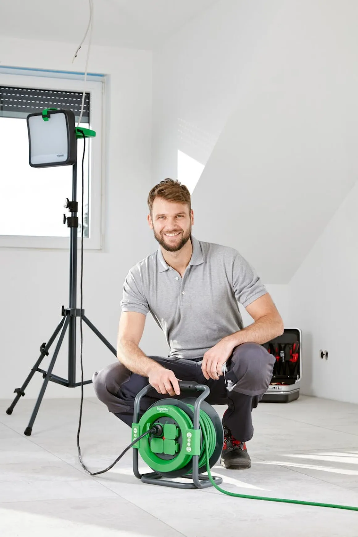 Schneider Professional kabeltrommel utendørs, kuldebestandig