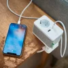 Schneider Unica bordenhet med jordet stikkontakt og 2 USB-porter