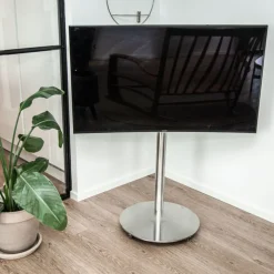 Sinox StandView TV-stativ dreibart 26–65 tommer, 25 kg, 1 m
