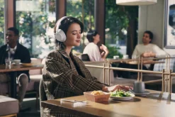 Sony WH-CH720N trådløse over ear-hodetelefoner med støyredusering