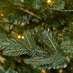 Stort juletre Orsa 250 cm med LED-lys