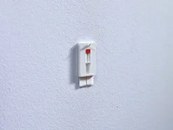 Tesa limspiker, hvite
