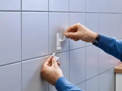 Tesa selvheftende kroker, hvite