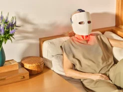 Therabody TheraFace Mask Glo LED-maske ansikt