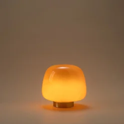 Tuva liten bordlampe i glass, retro oransje 21 cm, Northlight