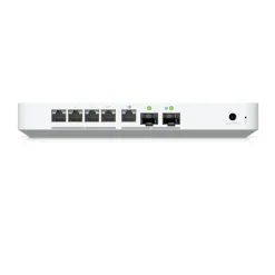 Ubiquiti Cloud Gateway Fiber 10G nettverksruter