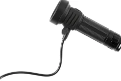 Vanntett oppladbar lommelykt, IP68, 50–1320 lumen